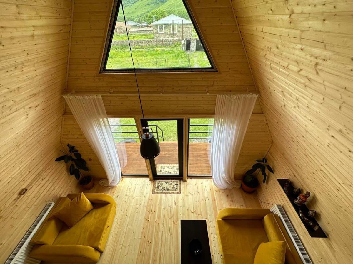 Thomas' Hut Apartment Stepantsminda Exterior photo