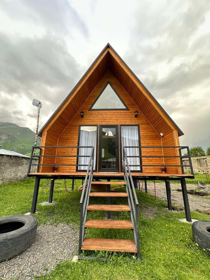 Thomas' Hut Apartment Stepantsminda Exterior photo
